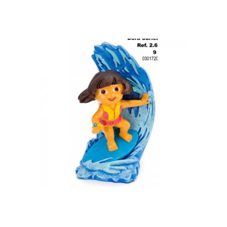 DORA SURFEANDO 9 CM.